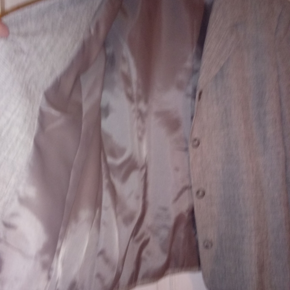 Pursuits. Ltd professional suit - Picture 6 of 8